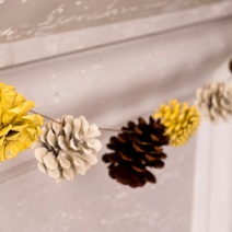 Pinecone Garland from cakeeventsblog